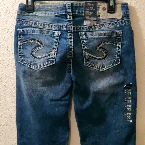 Silver Jeans NEW W/TAGS 28x33 - Picture 1 of 5